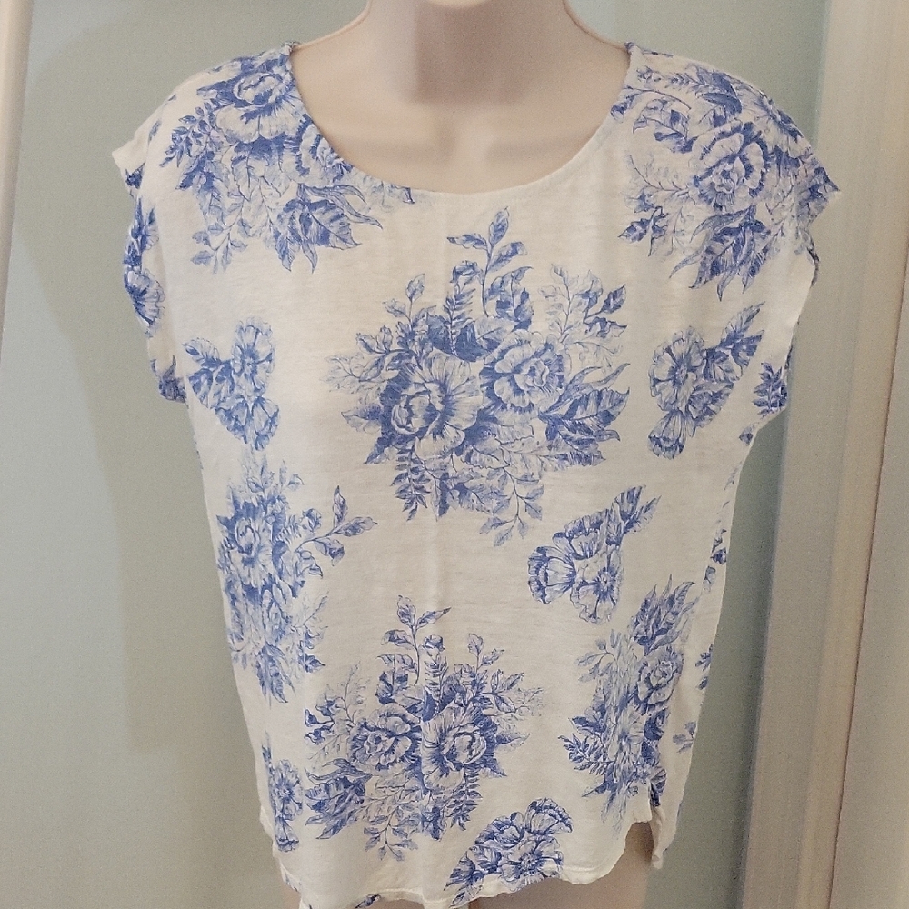 Rachel Zoe Blue and White Linen Floral Toile Cap Sleeve Blouse Sz Medium